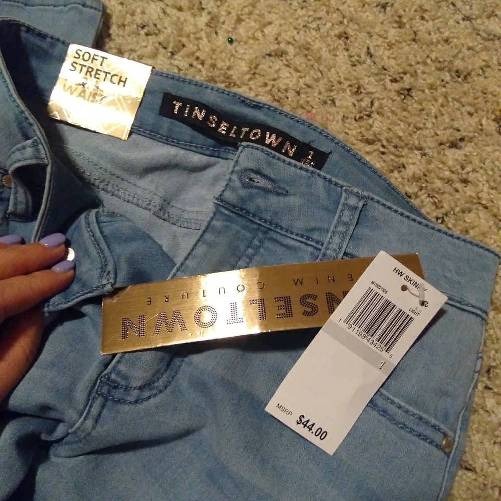 Jeans - Picture 4 of 5
